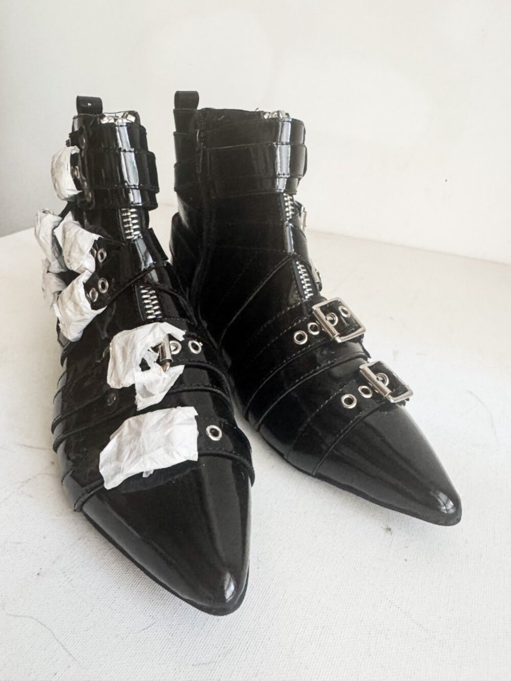 Jeffrey Campbell Black Patent leather Buckle Pointy Toe Booties 10 - Picture 3 of 6